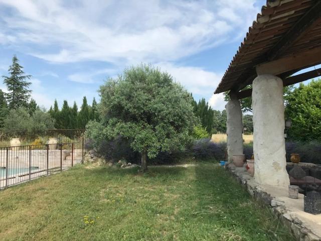 Bastide CAMPAGNE CANAL Cucuron Exterior foto